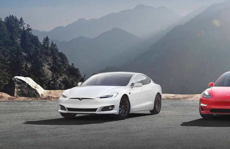 Business Monthly Tesla